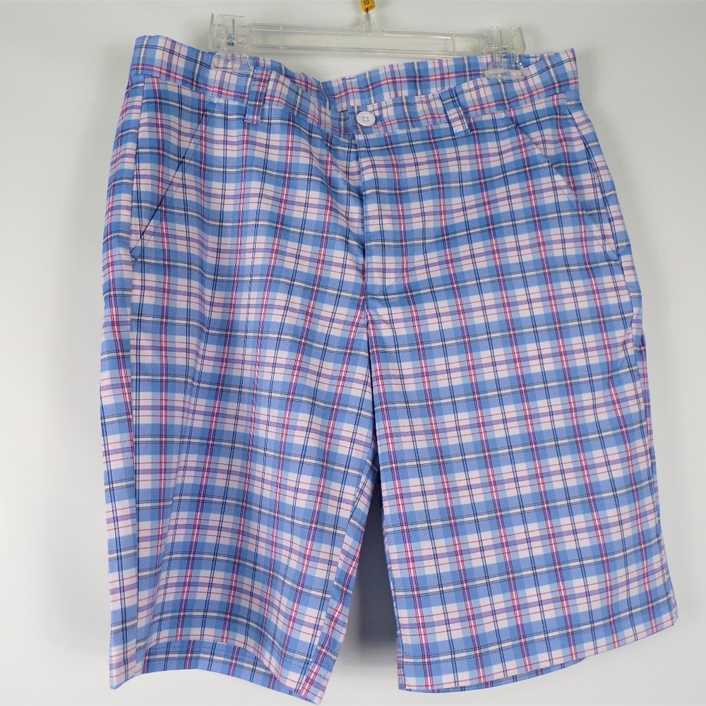 Izod Golf Men Shorts